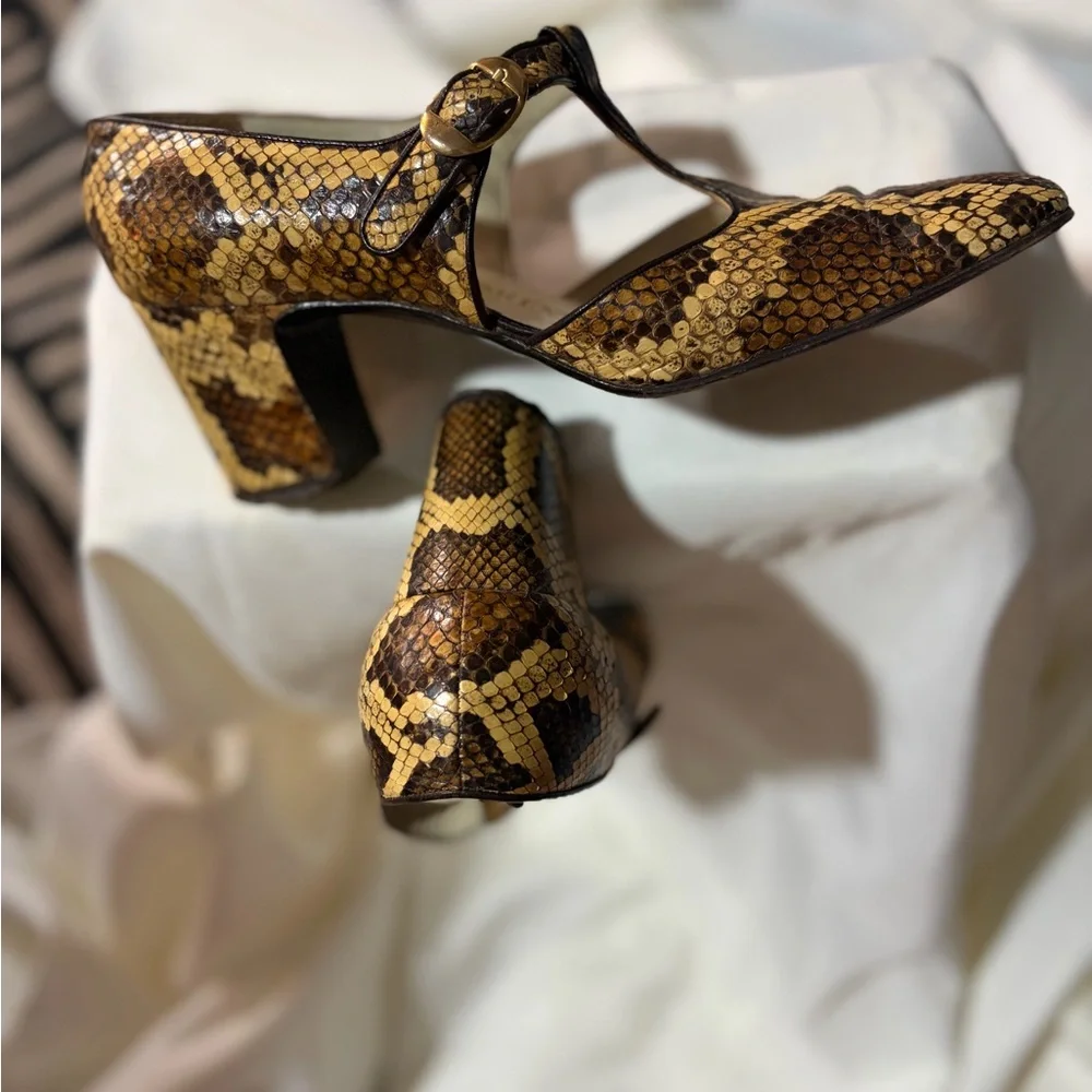 ✨ RARE Vintage Italian Python Snakeskin T-Strap Mary Jane Heels - Picture 2 of 11
